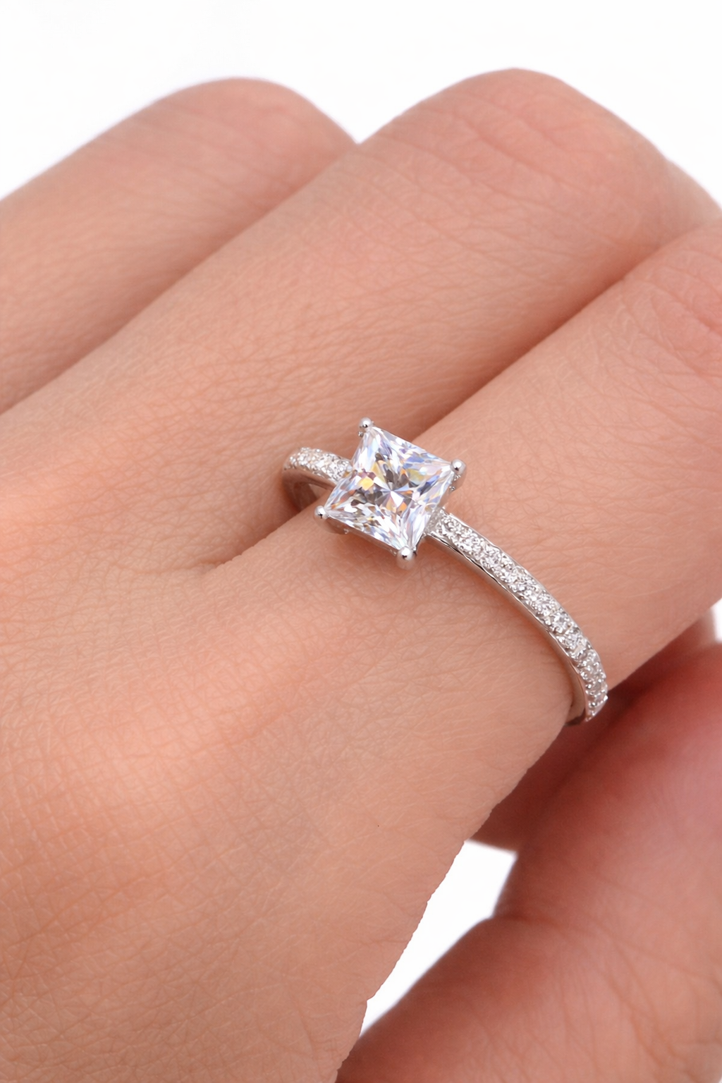 Anel Solitário Pedra Quadrada