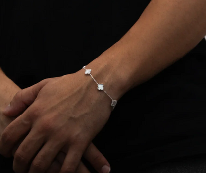 Mother-of-Pearl 5 Clover Bracelet - 925 Sterling Silver